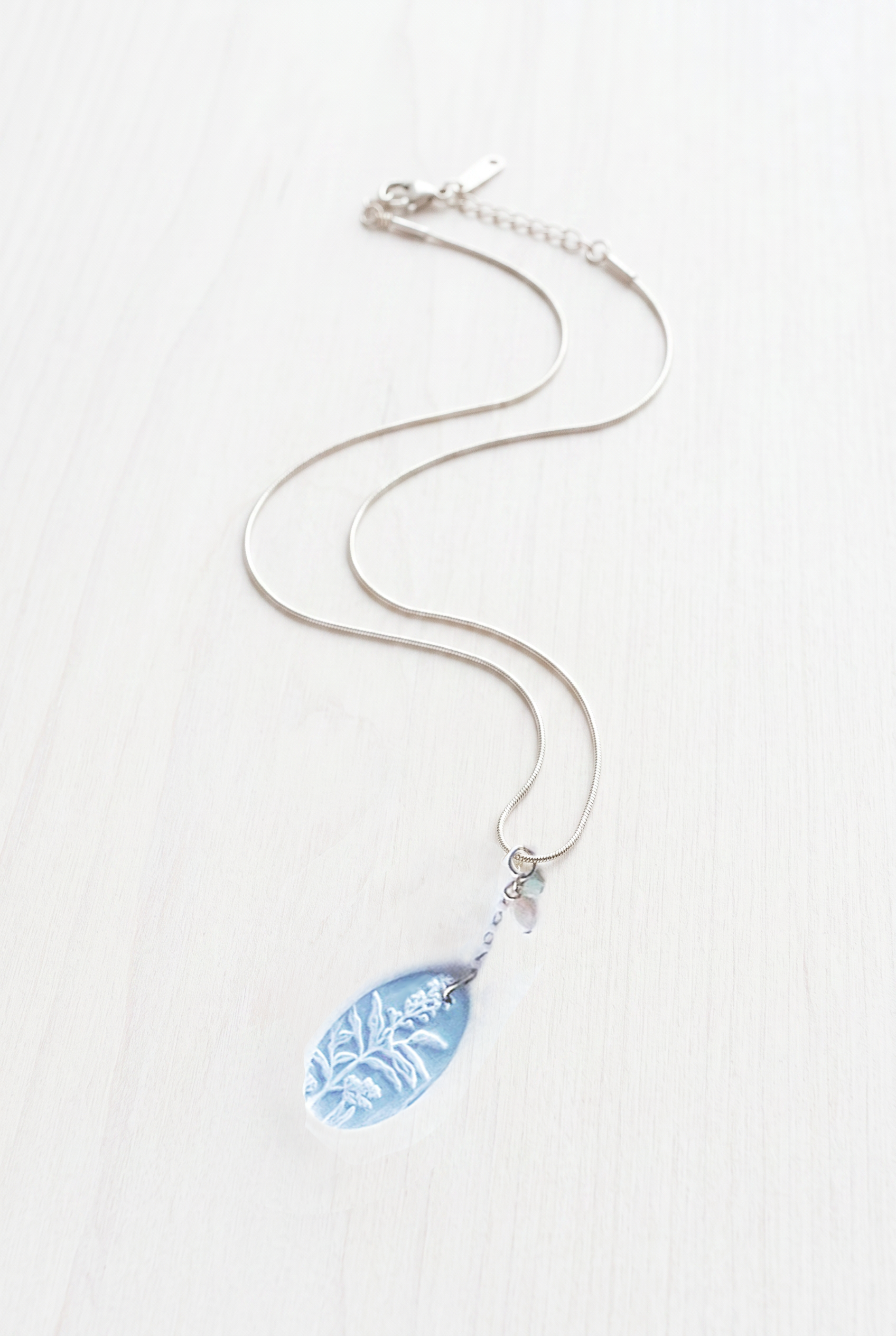 COLLAR LISA azul